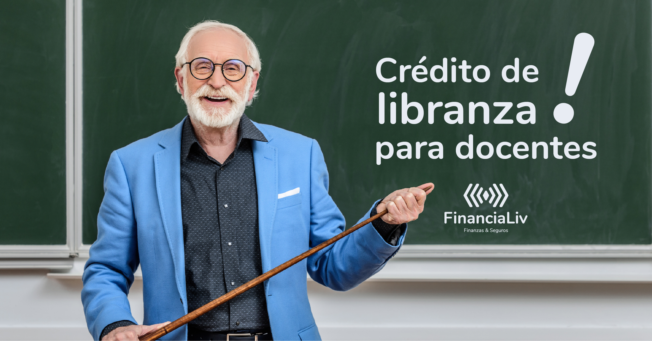 Docente sonriente en un aula frente a un pizarrón, junto al título Crédito de Libranza para Docentes